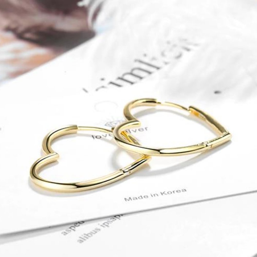 NEW Gold/925 Sterling Silver Heart Hoop Earrings - Picture 3 of 8